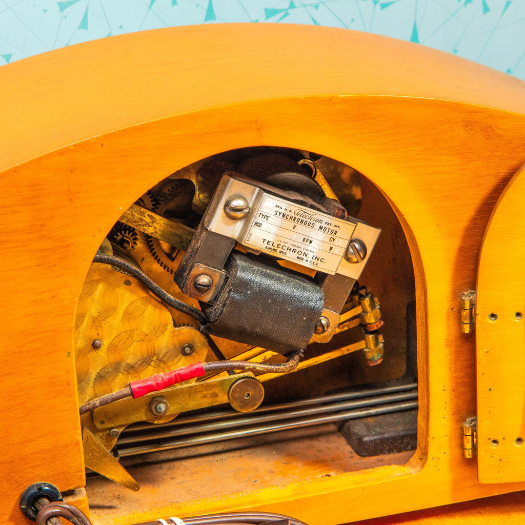 Vintage Revere R-941 Westminster Chime Mantle Clock with Bubble Glass | Mid Century