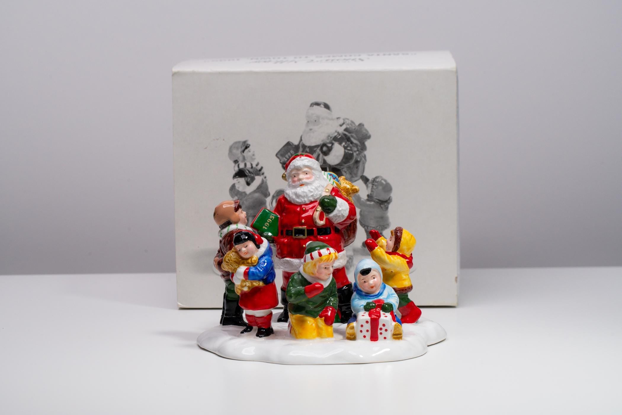 Vintage Department 56 Snow Village Accessory - Santa Comes to Town 1995 | Christmas Decoration