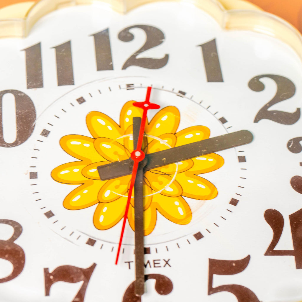 Vintage Timex Electric Daisy Flower Wall Clock | Mid Century MCM