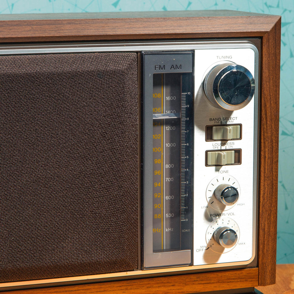 Vintage Sony ICF-9740W FM/AM 2-Band Radio | Mid Century Electronics