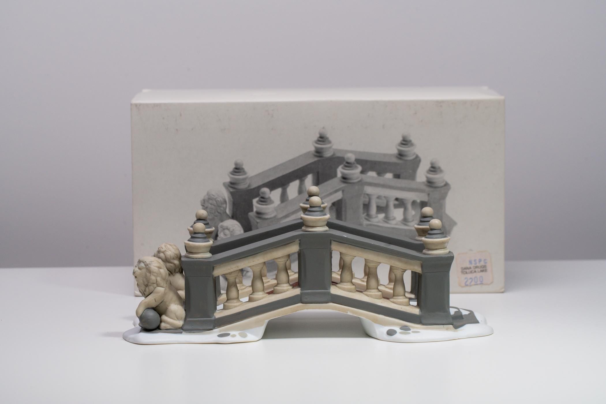 Vintage Department 56 Heritage Village Accessory - Lionhead Bridge | Christmas Decoration